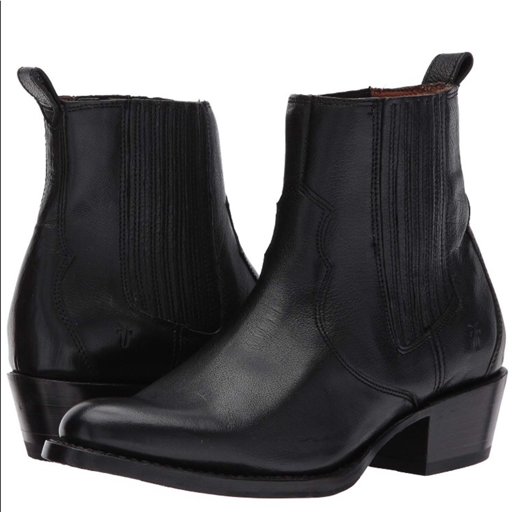 Frye Women’s Diana Chelsea Boots